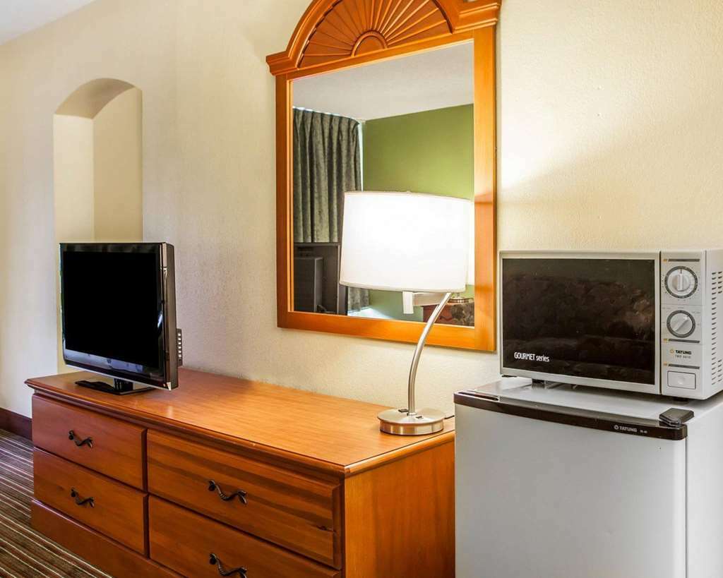 Quality Inn Franklin Habitación foto